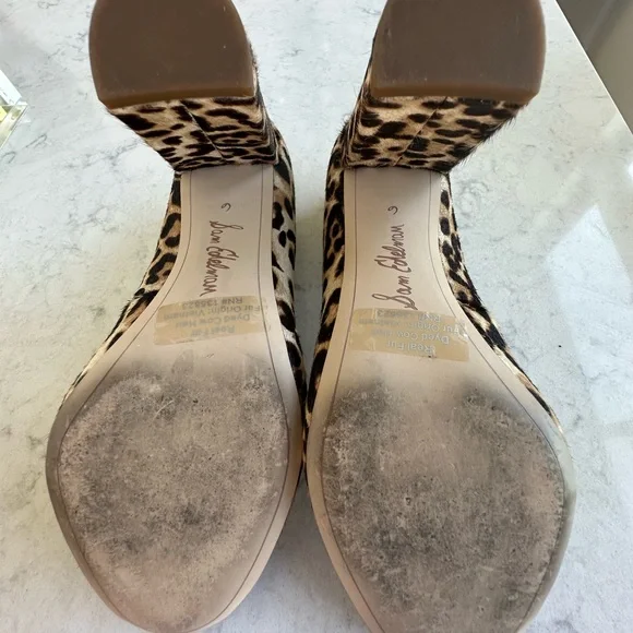 Sam Edelman Block Heel, Round Toe Pumps, 6M - Picture 2 of 5